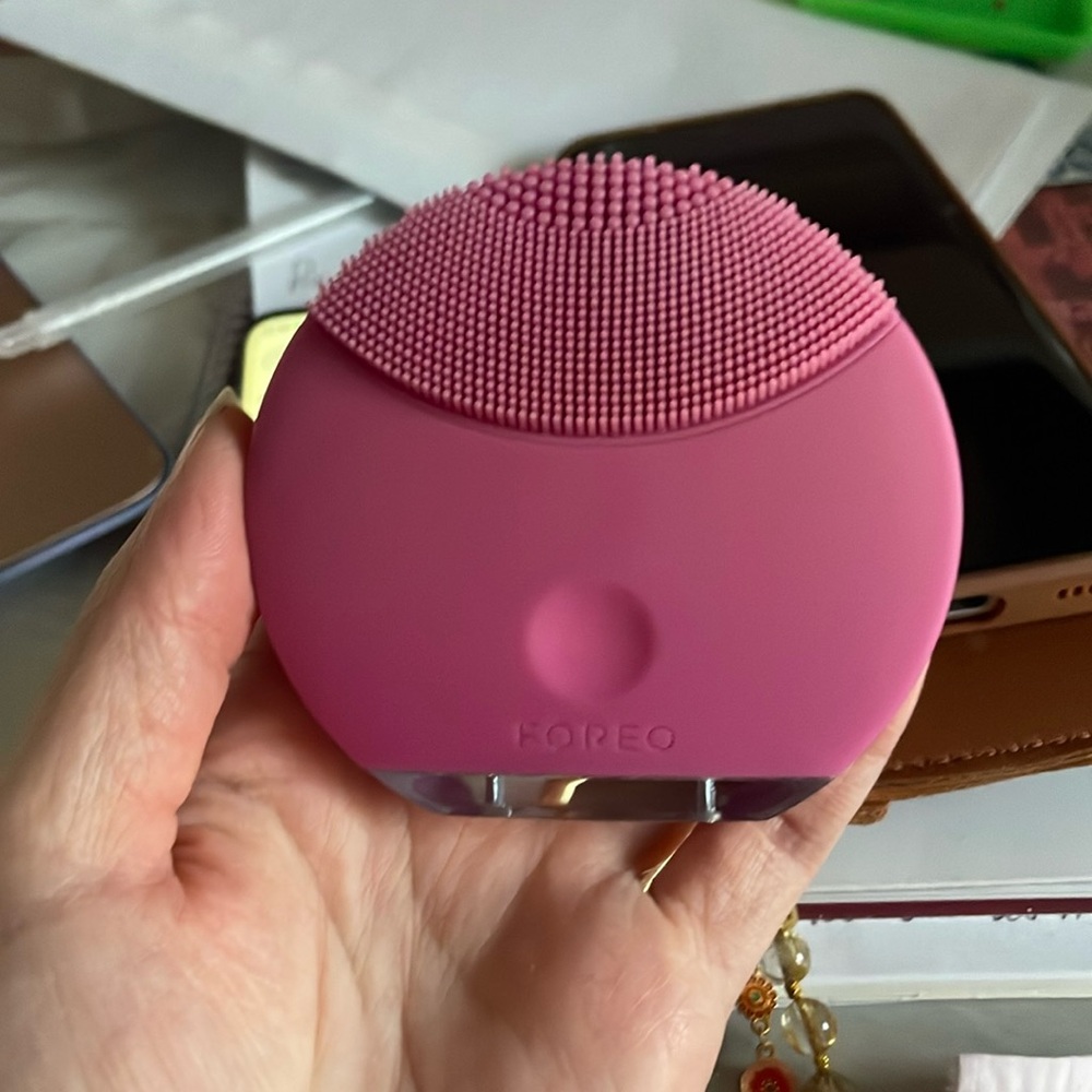 foreo luna